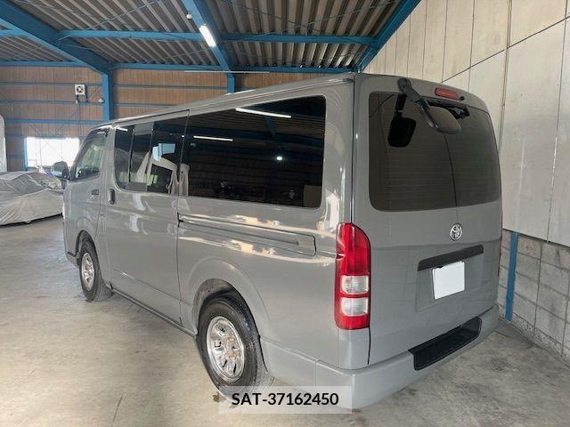 Toyota HIACE VAN 2012-08 383900-5