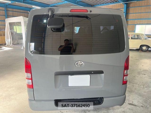 Toyota HIACE VAN 2012-08 383900-6