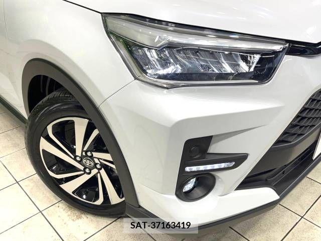 Toyota RAIZE 2023-09 388736-12