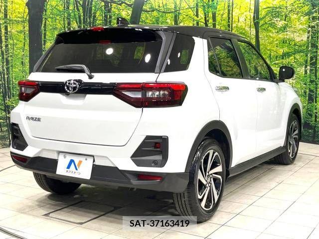 Toyota RAIZE 2023-09 388736-17