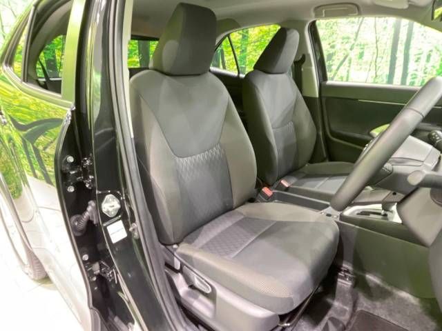 Toyota YARIS CROSS 2023-06 28697-8