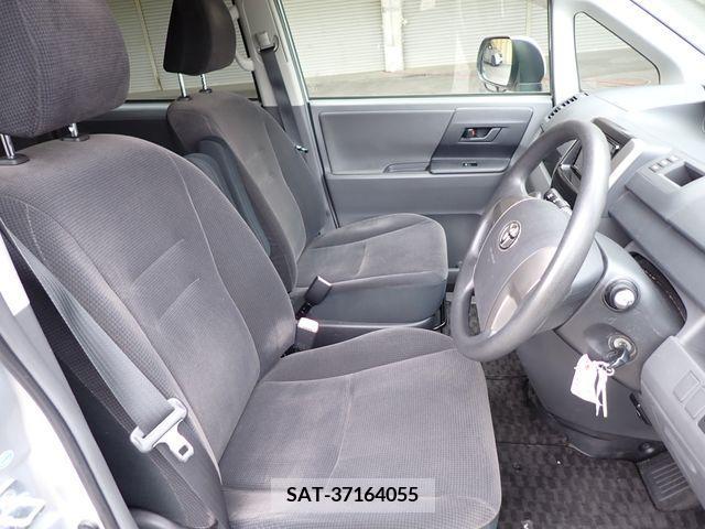 Toyota VOXY 2008-09 289229-14