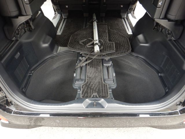 Toyota ALPHARD 2021-11 195521-27