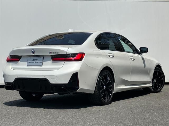 Bmw 3 SERIES 2022-11 192126-2