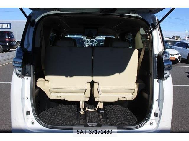 Toyota VELLFIRE 2018-08 205349-17
