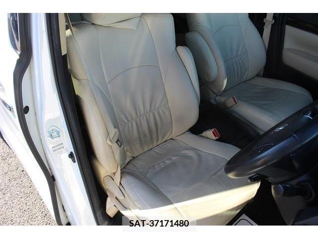 Toyota VELLFIRE 2018-08 205349-15