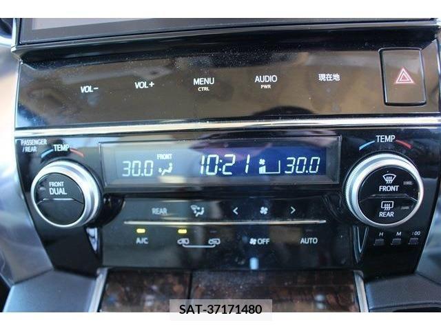 Toyota VELLFIRE 2018-08 205349-6