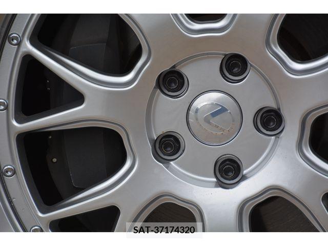 Lexus LS 2021-08 214103-23