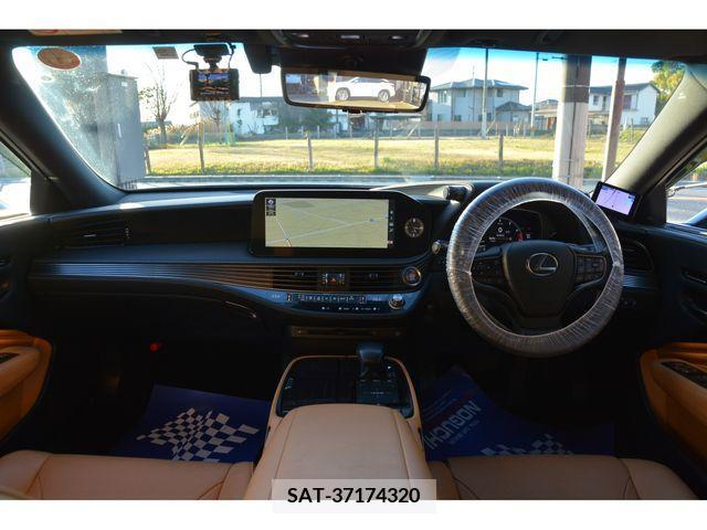 Lexus LS 2021-08 214103-6