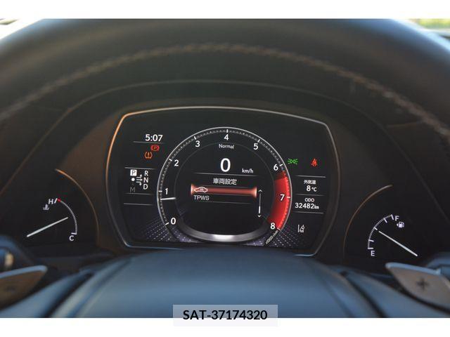 Lexus LS 2021-08 214103-8