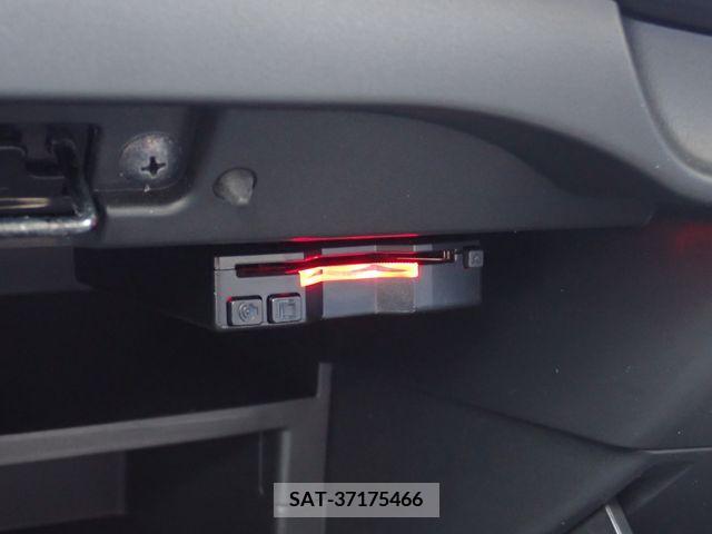 Nissan NOTE 2018-11 373614-9