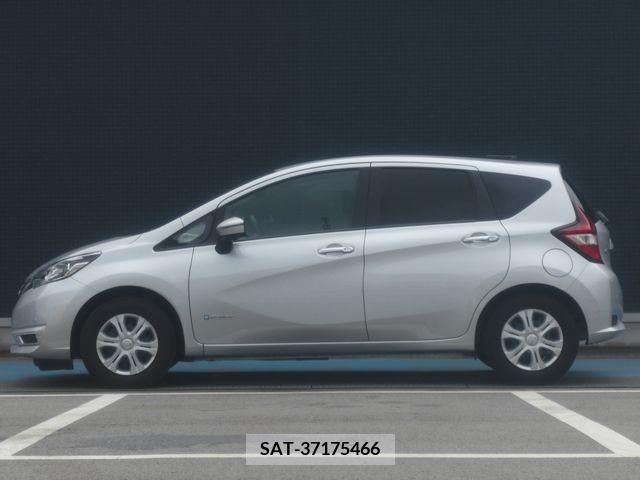 Nissan NOTE 2018-11 373614-16
