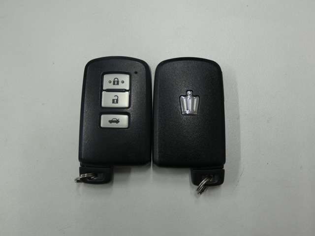 Toyota CROWN SEDAN 2014-01 3390-28