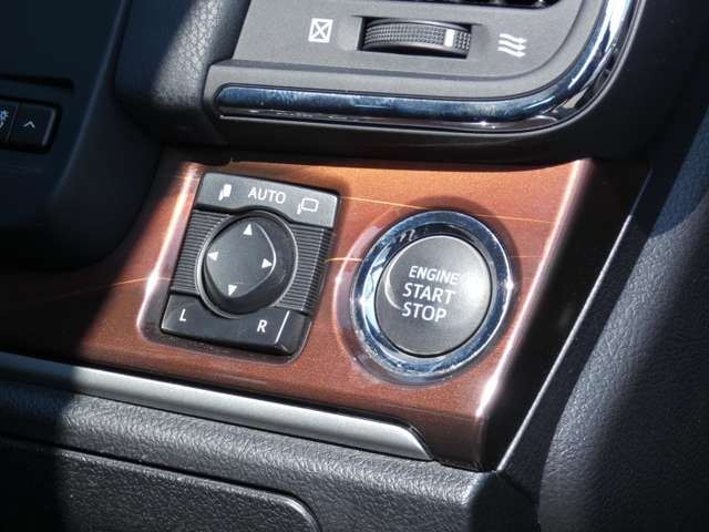 Toyota CROWN SEDAN 2014-01 3390-16