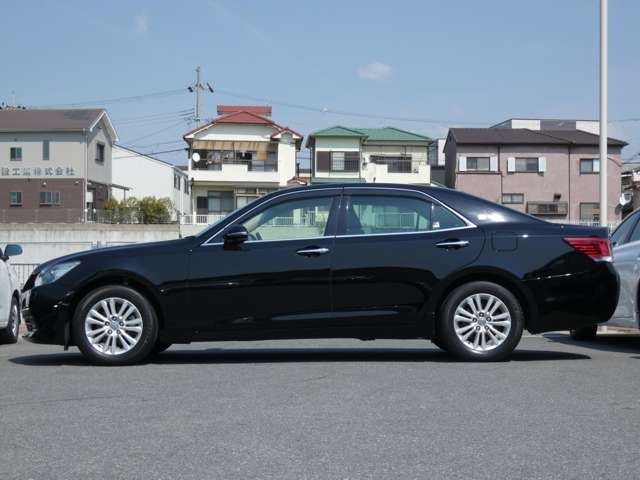 Toyota CROWN SEDAN 2014-01 3390-5