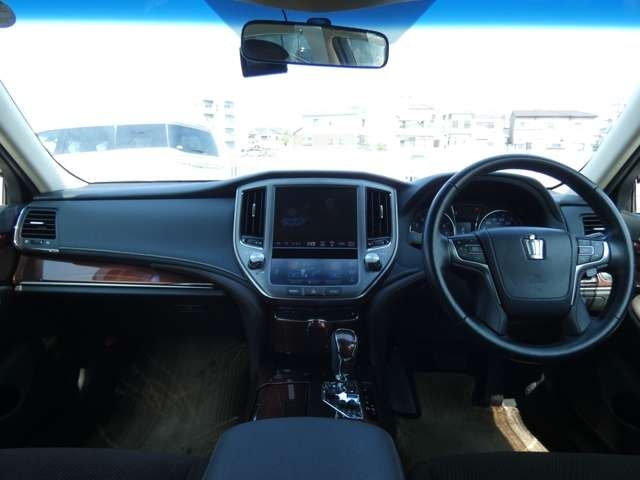 Toyota CROWN SEDAN 2014-01 3390-9