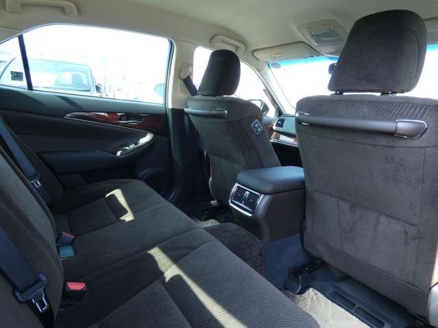Toyota CROWN SEDAN 2014-01 3390-24