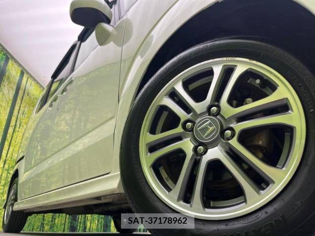 Honda N BOX CUSTOM 2015-12 329466-13