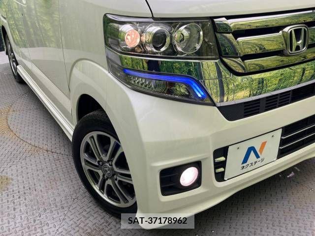Honda N BOX CUSTOM 2015-12 329466-12