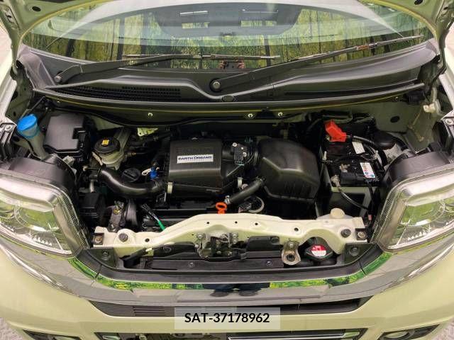 Honda N BOX CUSTOM 2015-12 329466-18