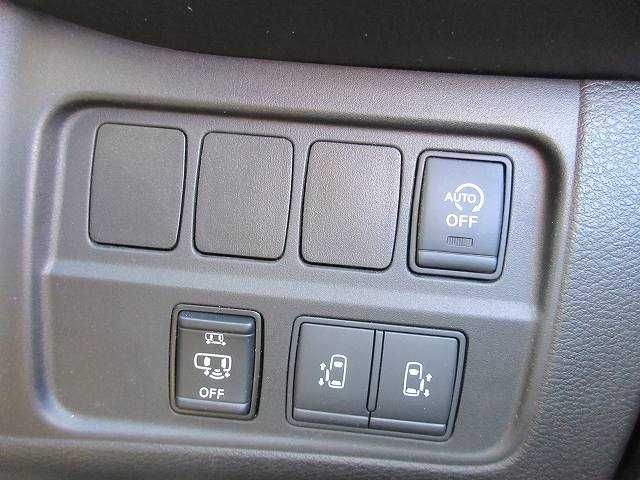 Nissan SERENA 2019-03 194028-9