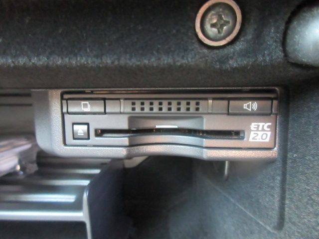 Lexus IS 2017-11 11191-16