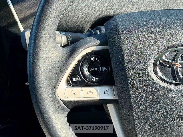 Toyota PRIUS 2016-07 223626-13
