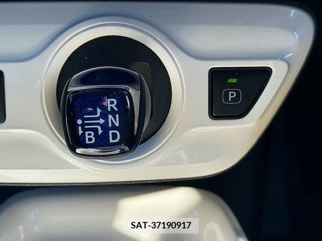 Toyota PRIUS 2016-07 223626-14