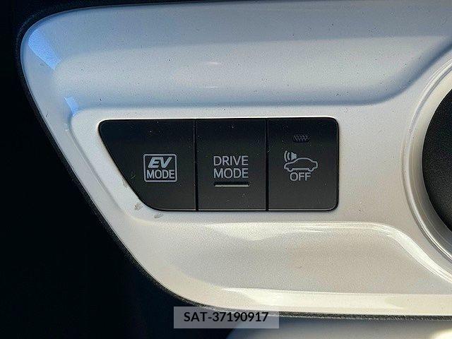 Toyota PRIUS 2016-07 223626-16