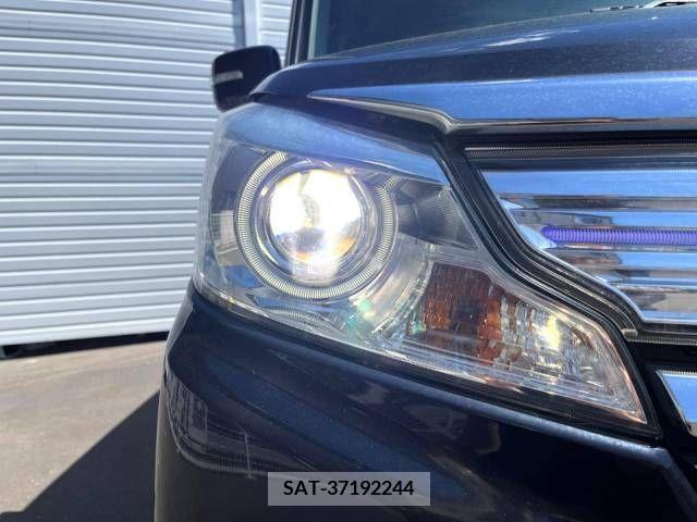 Suzuki SPACIA 2017-05 385747-12