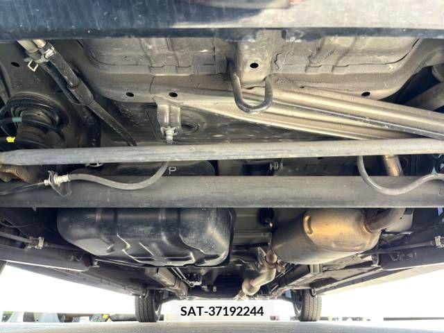 Suzuki SPACIA 2017-05 385747-19