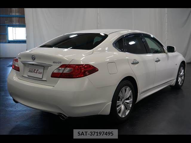 Nissan FUGA 2010-07 353868-8