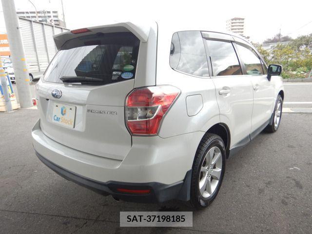 Subaru FORESTER 2013-10 270109-7