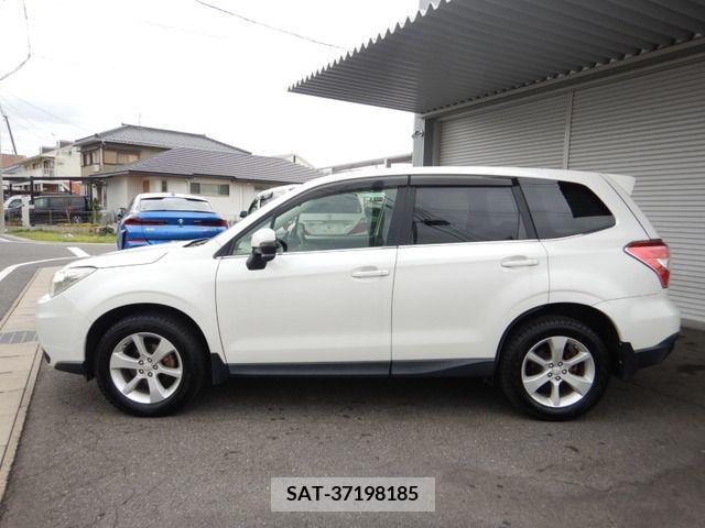 Subaru FORESTER 2013-10 270109-4