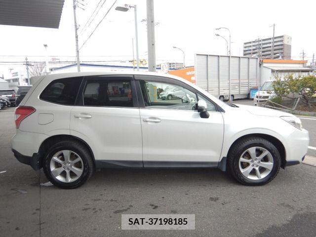 Subaru FORESTER 2013-10 270109-3