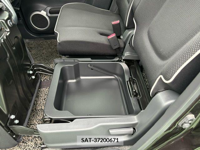 Suzuki HUSTLER 2014-01 228289-17