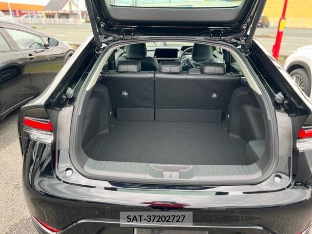 Toyota PRIUS 2024-01 246758-5