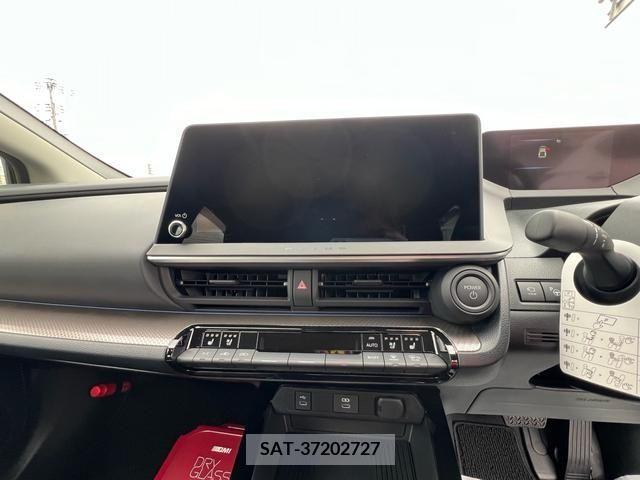 Toyota PRIUS 2024-01 246758-13