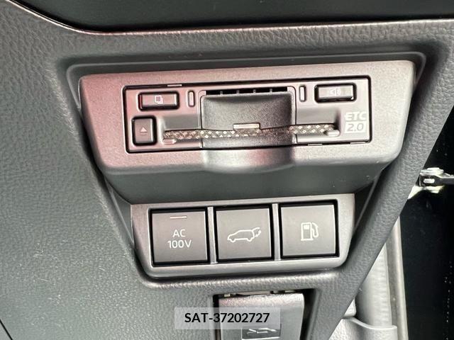 Toyota PRIUS 2024-01 246758-12