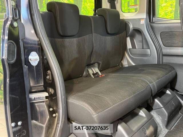 Nissan ROOX 2015-07 323773-12