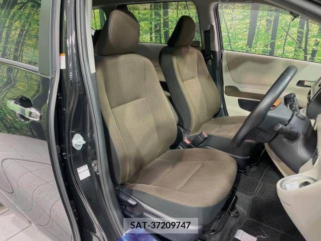 Toyota SIENTA 2016-10 224109-9