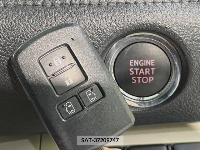 Toyota SIENTA 2016-10 224109-8