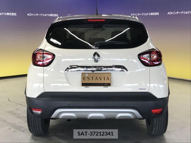 Renault CAPTUR 2018-01 283079-8