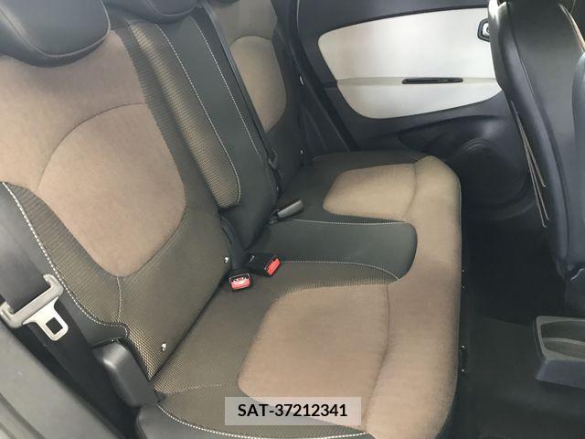 Renault CAPTUR 2018-01 283079-14