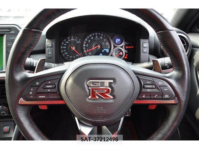 Nissan GT-R 2016-09 387121-21