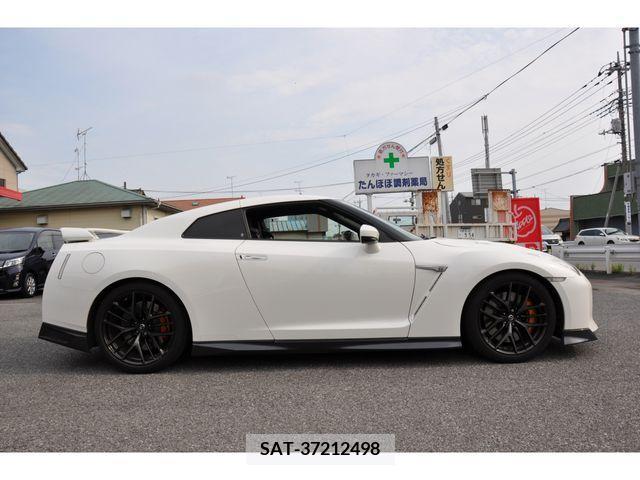 Nissan GT-R 2016-09 387121-5