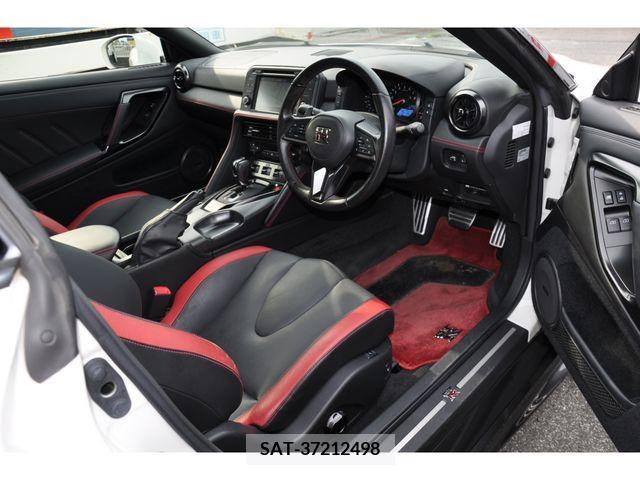 Nissan GT-R 2016-09 387121-1