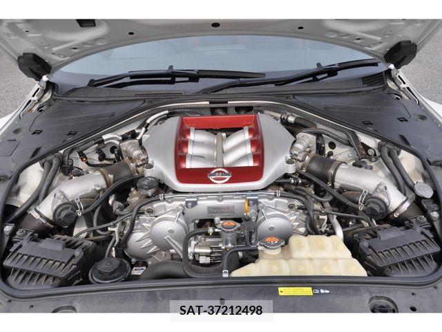 Nissan GT-R 2016-09 387121-11