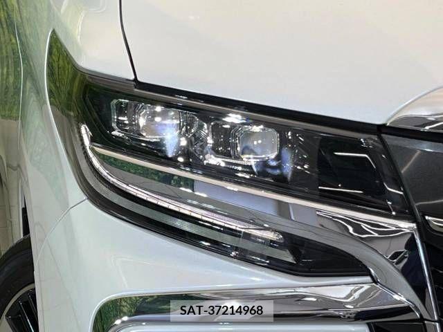 Toyota ALPHARD 2018-07 259147-14