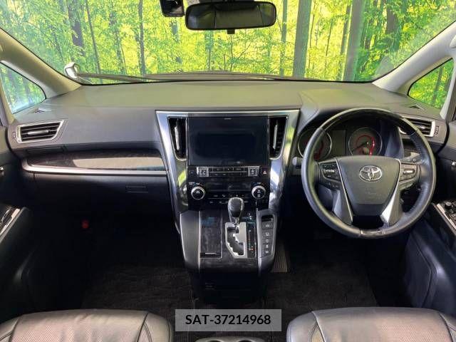 Toyota ALPHARD 2018-07 259147-1